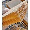 Mật ong bánh tổ thảo mộc hộp 600gr loại hoa rừng honeycomb - ảnh sản phẩm 3