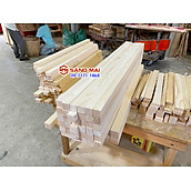 - Combo 10 thanh gỗ thông vuông 3cm x 3cm x dài 120cm + láng mịn 4 mặt