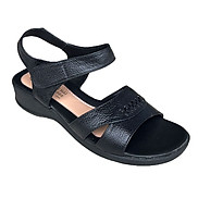 Giày sandal nữ đế bằng 4cm da bò thật màu đen Trường hải SD135