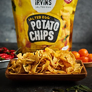 Khoai tây trứng muối 50g IRVINS - Mini Salted Egg Potato Chips