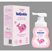 Sữa tắm gội cho bé Kutieskin 200ml làm sạch da và tóc bé nhẹ nhàng