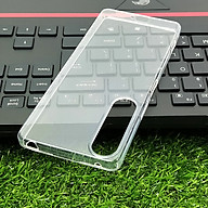 Ốp lưng silicon dẻo trong suốt mỏng 0.6mm cho Sony Xperia 1, Xperia 5, 1 Mark 2/3/4/5, 5 Mark 2/3/4/5, XZ1/2/3... hiệu Ultra Thin độ trong tuyệt đối chống trầy xước - Hàng nhập khẩu