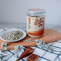 Hạt Hướng Dương Tách Vỏ DK HARVEST Nhập Khẩu - một nguồn phong phú của các vitamin, khoáng chất và tinh dầu - 250g