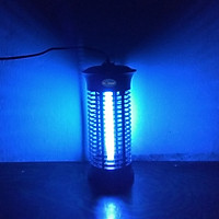 Đèn bắt muỗi, đèn diệt côn trùng điện quang DrOzone Mosquito Killer - Hàng Chính Hãng
