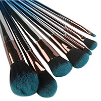 Set Cọ Trang Điểm Cá Nhân Có 7 Cây Lông Siêu Mịn, Bám Phấn, Phủ Đều, Cán Kim Loại Vừa Tay, Màu Xanh Cao Cấp, Sang Trọng, Thuận Tiện Mang Theo Với Đầy Đủ Chức Năng Makeup Hiệu Quả, Dễ Sử Dụng, Không Kích Ứng Da