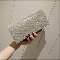 Clutch lụa đính đá sang trọng
