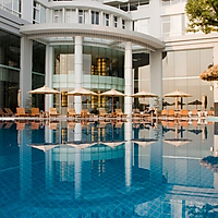 Ưu đãi mùa thấp điểm. Gói 3N2D tại khách sạn Novotel Hạ Long Bay Hotel 4*. Bao gồm ăn sáng dành cho 2 khách người lớn và 01 bé dưới 16 tuổi.