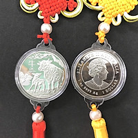 Dây treo phong thủy đồng xu Úc hình con Trâu Bạc, giao màu ngẫu nhiên, dùng để trang trí trong nhà, treo trên xe ôtô, quà tặng biếu dịp lễ Tết ý nghĩa - SP005033