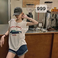 Bộ đồ nữ quần jean áo phông trắng ô tô