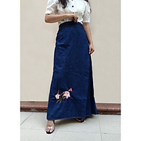 Váy Chống Nắng Dài Vải Jean Mềm Cao Cấp Thêu Họa Tiết Hoa Dâm Bụt Cùng Với Nút Cài Phía Sau Rất Chắc Chắn