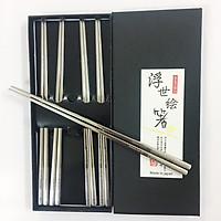 Set 5 đũa ăn Nhật Bản inox 304 mẫu hoa văn đặc ruột đầu đũa có khía chống trơn (giao mẫu ngẫu nhiên)