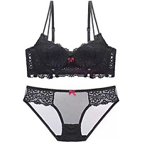 Bộ đồ lót cúp ngang bảng ren thêu khoen tròn - Đen - 32A
