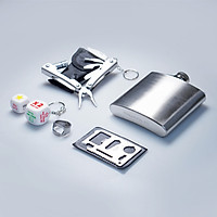 Set Đồ Đa năng cho Nam 6 món: Bình inox 6 oz, Kìm đa năng có đèn pin, Tấm thép đa năng bỏ ví, Nhẫn khui bia, Xúc xắc uống bia viên lớn 2.5 cm, Xí ngầu uống bia viên nhỏ