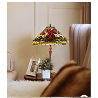 Đèn bàn Tiffany họa tiết Hoa đỏ sang trọng dành cho phòng ngủ