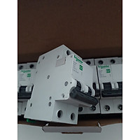 EZ9F34240 Cầu dao tự động bảo vệ quá tải và ngắn mạch Schneider