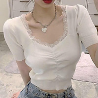 Áo thun cổ V ren