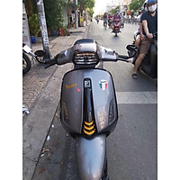 Ốp đèn pha dành cho Vespa Sprint