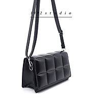 Túi xách nữ/ 1992 s t u d i o / FIONA BAG/ túi màu đen da dập vuông