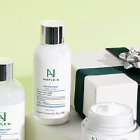 Sữa dưỡng da cải thiện nếp nhăn, cấp ẩm AMPLE:N Hyaluron Shot Emulsion 130ml