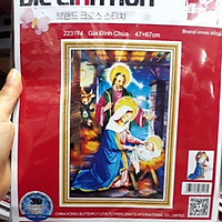 Tranh thêu 3d gia đình chúa 223174 (47×67)