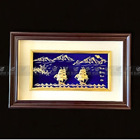Tranh thuyền buồm hoa mai dát vàng 24k (40x65cm) MT Gold Art- Hàng chính hãng, trang trí nhà cửa, phòng làm việc, quà tặng sếp, đối tác, khách hàng, tân gia, khai trương
