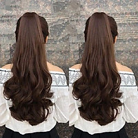 Tóc giả ngoặm xoăn, cam kết y hình siêu sang chảnh, giống tóc thật 100%, chất tơ cao cấp, chịu nhiệt tốt có thể bấm, uốn, duỗi, gội