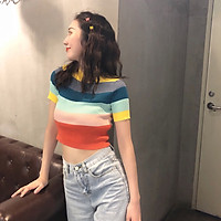 Áo Thun Tay Ngắn Cổ Tròn Họa Tiết Kẻ Sọc Cầu Vồng Phong Cách Retro