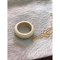 CHIẾC NHẪN NAM ĐEO ĐẸP SIZE 19MM CAO 9,6MM DẦY 4MM NHẪN TRƠN MÀU TRẮNG NGÀ VÂN ĐẸP
