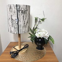 Đèn ngủ để bàn DB-E10 VÂN GỖ, đèn bàn ngủ chóa vải bố linen decor nhà cửa, chân gỗ phong cách, công tắc bật tắt, tặng kèm bóng đèn