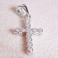 Mặt dây chuyền bạc nữ Thánh Giá