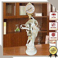 Đồng hồ để bàn DH100NAMNUT mang phong cách tân cổ điển sang trọng , lịch sự .