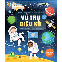 Cuốn sách rất thích hợp để trẻ vừa học vừa chơi: Sách tương tác vừa học vừa chơi - Vũ trụ diệu kỳ