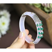 Vòng tay mã não trắng tự nhiên bọc bạc hình khổng tước