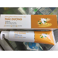 KEM ĐÁNH RĂNG DƯỢC LIỆU THÁI DƯƠNG - TUÝP 100GR, Làm sạch mảng bám & vết ố vàng trên răng, giữ răng luôn trắng sáng tự nhiên, ngăn ngừa tụt lợi; chảy máu chân răng, cho răng chắc khỏe, hàng chính hãng, tặng kèm bọt biển rửa mặt