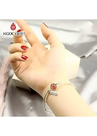 Lắc tay bạc đá thạch anh dâu phối charm lông vũ mệnh hỏa, thổ - Ngọc Quý Gemstones