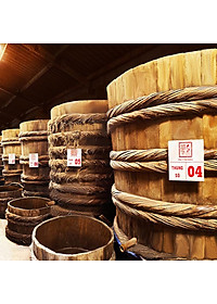 Đặc Sản Phan Thiết - Nước Mắm Tĩn Cá Cơm Vàng Ruột Đỏ Độ Đạm 60N Tự Nhiên Tĩn Gốm 250Ml Nước Mắm Rin Nguyên Chất Truyền Thống Sạch Nước Mắm Nhỉ Từ Thùng Lều Gỗ Cốt Nhĩ Đặc Biệt Cá Cơm Vàng Ruột Đỏ Muối Tinh Khiết, Sánh Đặc Thịt Cá, Không Chất Bảo Quản