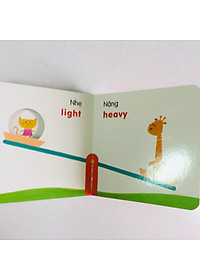 Combo 4 cuốn: Ô Cửa Diệu Kì + Màu Sắc + Số Đếm + Hình Dạng + So Sánh