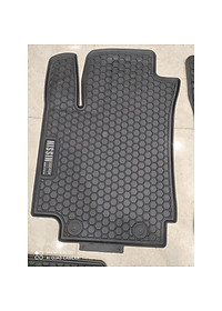 Thảm lót sàn xe Kia Seltos 2020-2023 mẫu tổ ong chữ trắng - hàng không mùi , cao su đúc, vừa form xe