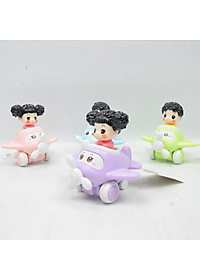 Mô hình Bé ngồi máy bay chạy bánh đà cực đáng yêu