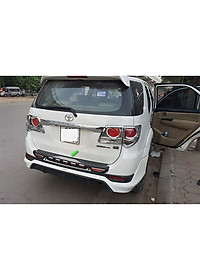 Nẹp Cốp Sau Chống Trầy Phần Sơn Dành Cho Xe Toyota Fortuner 2016 Trở Xuống