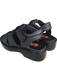 Dép sandal nam Trường Hải da bò cao cấp mềm mại không bong tróc màu đen đế PU siêu nhẹ cao 5cm SDN001