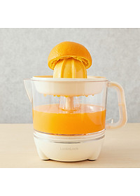 Máy Vắt Cam Lock&Lock (700ml) - Hàng Chính Hãng, Xoay Ép 2 Chiều, Chất Liệu Nhựa PP, Dễ Dàng Tháo Lắp Vệ Sinh - Tặng Kèm Ống Hút Và Cọ Rửa