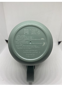Cốc uống nước kèm nắp liền màu xanh nội địa Nhật Bản