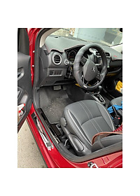 Ốp Bậc Cửa + Bậc Cốp Dành Cho Xe Mitsu Attrage 2018 2019 2020 2021 mẫu CARBON