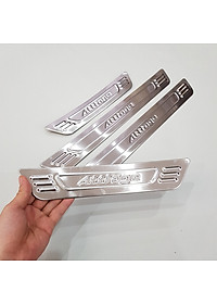 Bộ Ốp bậc cửa, Nẹp bước chân INOX dành cho xe Mitsubishi Attrage 2020