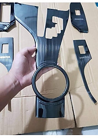 Bộ ốp nội thất dành cho Toyota Innova 2017 - 2020 mẫu titan