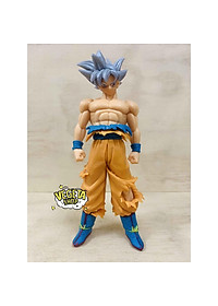 Goku Ultra Instinct  Hunter Studio  ROYALTOYS