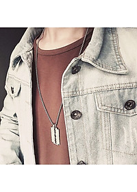 Vòng cổ lưỡi lam titan