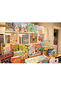 Sách tương tác tiếng Anh - Usborne Lift the Flap Questions and Answers about Nature