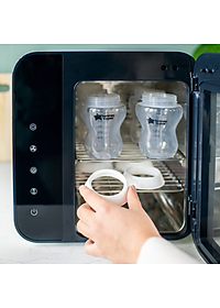 Máy tiệt trùng bằng tia UV và sấy khô Tommee Tippee